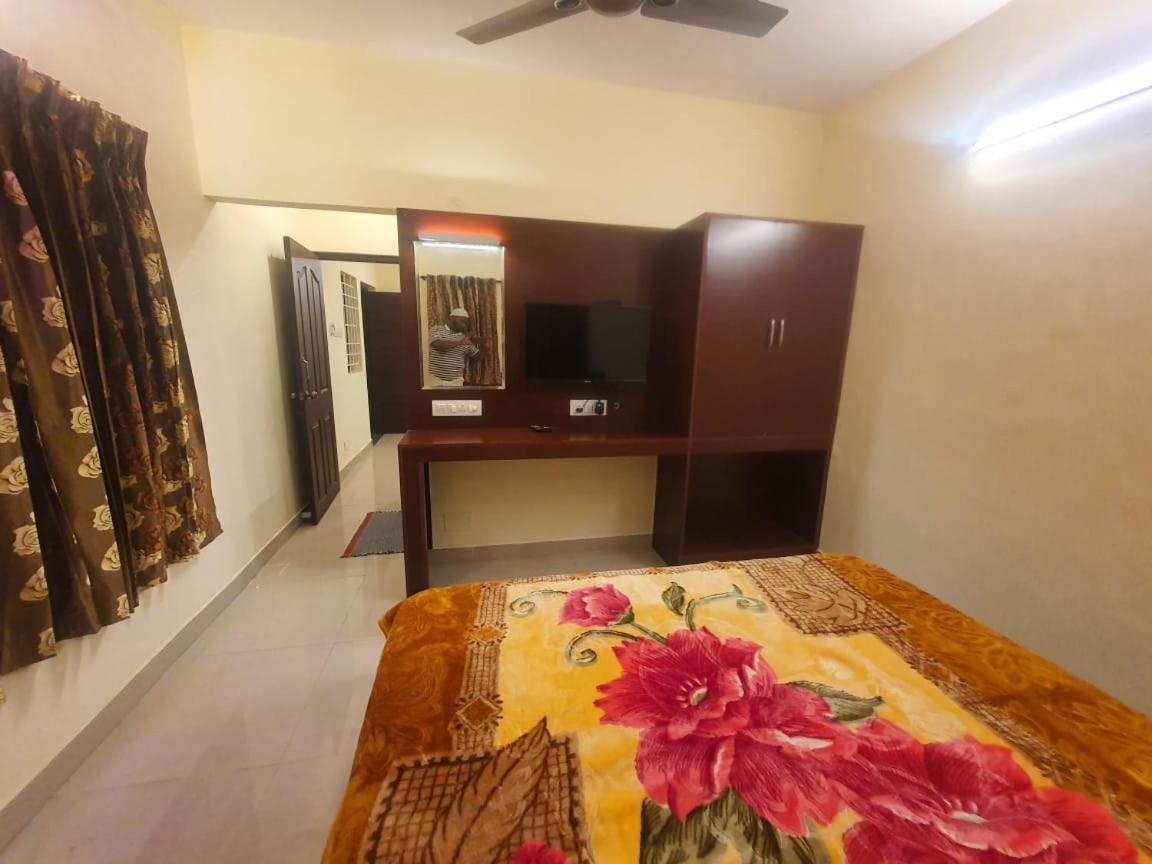 Noor Garden Hotell Kodaikanal Exteriör bild