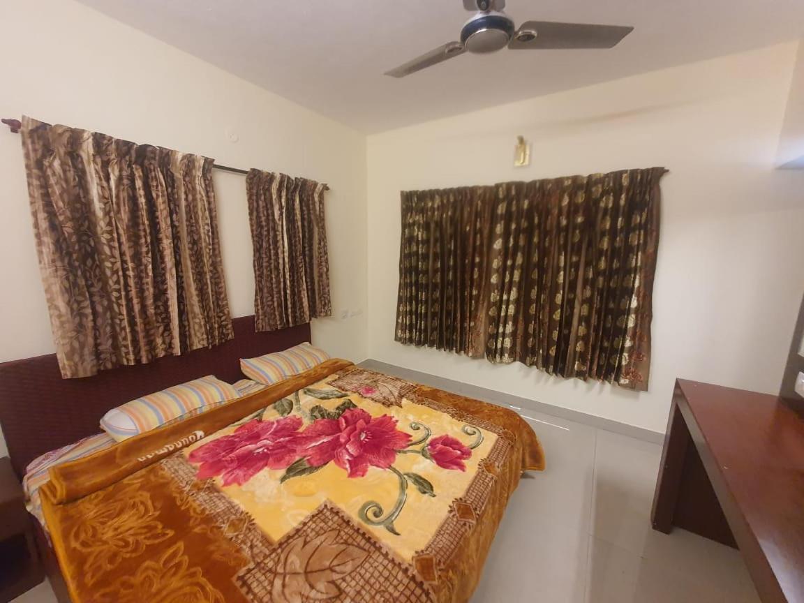 Noor Garden Hotell Kodaikanal Exteriör bild
